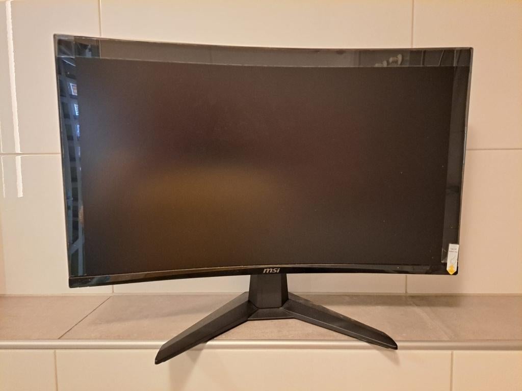 MSI gaming monitor, Computers en Software, Monitoren, Zo goed als nieuw, 101 t/m 150 Hz, HDMI, Gaming, Curved, IPS, Ophalen