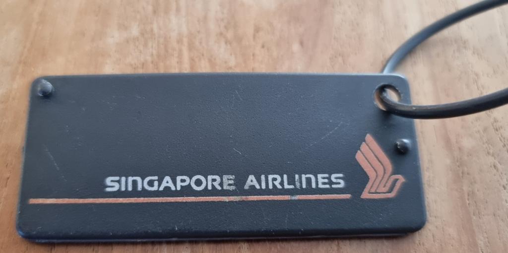 Singapore airlines tag - vintage jaren 70/80 - IZGST, Verzamelen, Luchtvaart en Vliegtuigspotten, Ophalen of Verzenden, Zo goed als nieuw