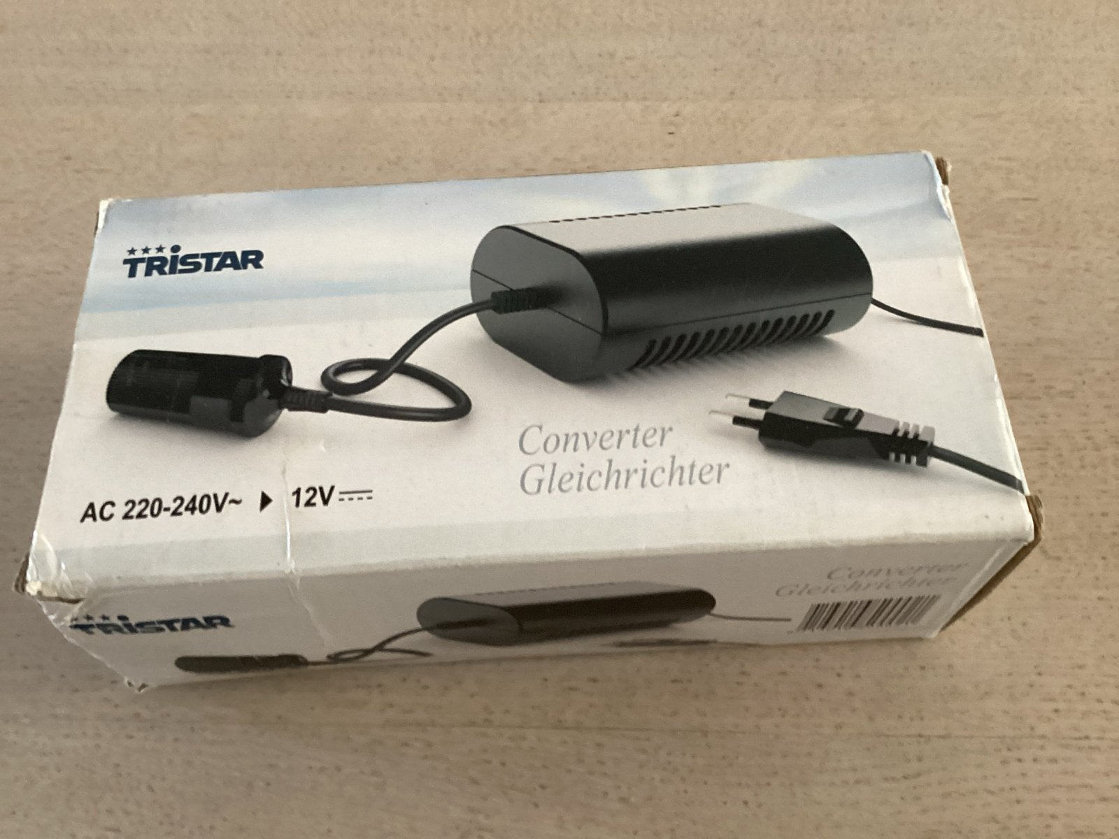 Tristar Omvormer AC 220-240V naar 12V DC, Ophalen of Verzenden, Zo goed als nieuw