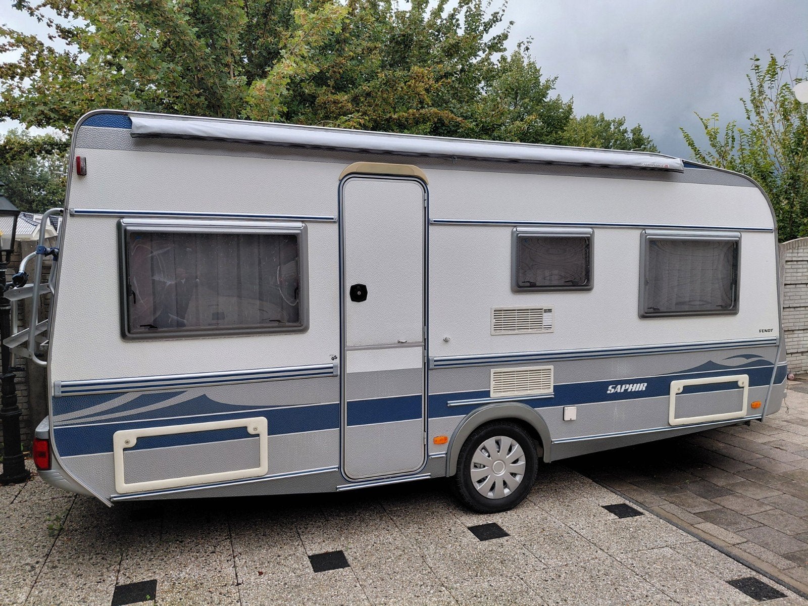Fendt Saphir 130 Caravan - Ruim en Compleet, Caravans en Kamperen, Vast bed, Kachel, Rondzit, Particulier