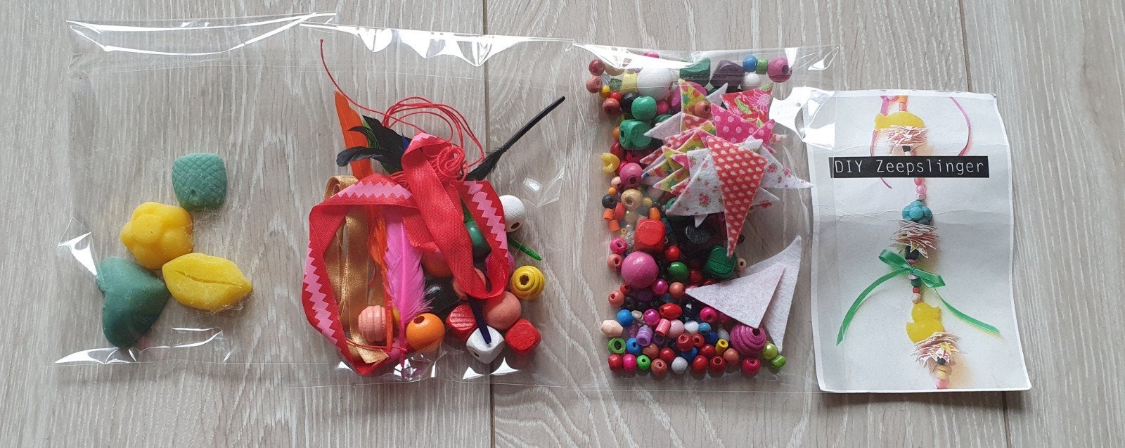 Zeepkettingpakketje  Diy, Overige thema's, Nieuw, Meerkleurig, Ophalen of Verzenden