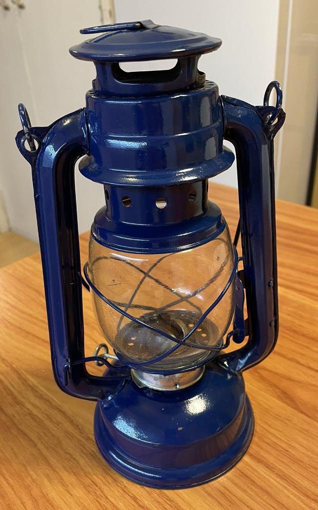 Lichtgewicht olielamp stormlamp kampeerlamp, Ophalen of Verzenden, Gebruikt