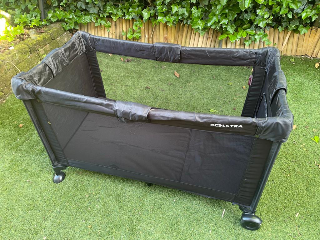 Koolstra Reisbedje - Zwart, Inklapbaar met Matras, Ophalen, Gebruikt, Reisbedje