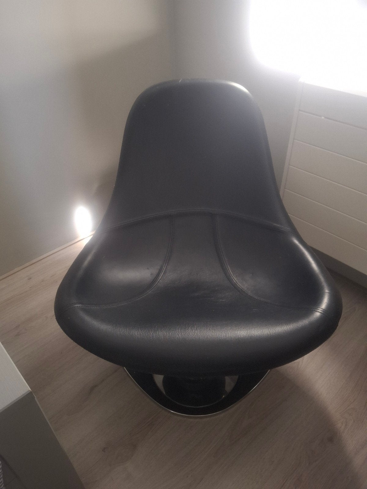 Stoere leren draaistoel, Ophalen, Zwart, Eén
