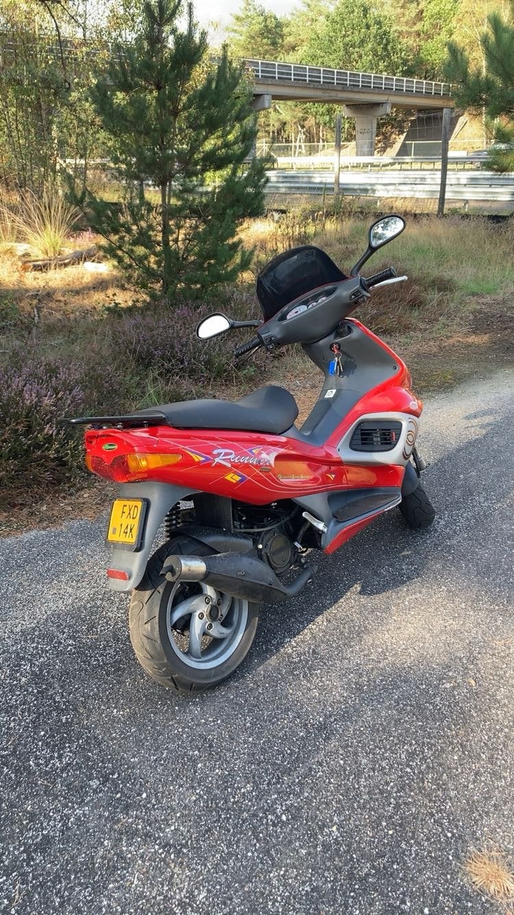 Gilera Runner 50cc - Rood, Gebruikt, Maximaal 45 km/u, Ophalen of Verzenden, Benzine