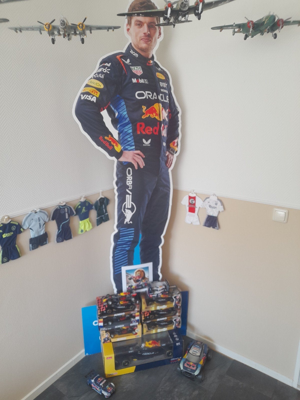 Grote collectie Max Verstappen auto's, deels bestuurbare, Kinderen en Baby's, Ophalen, Zo goed als nieuw, Afstandsbediening