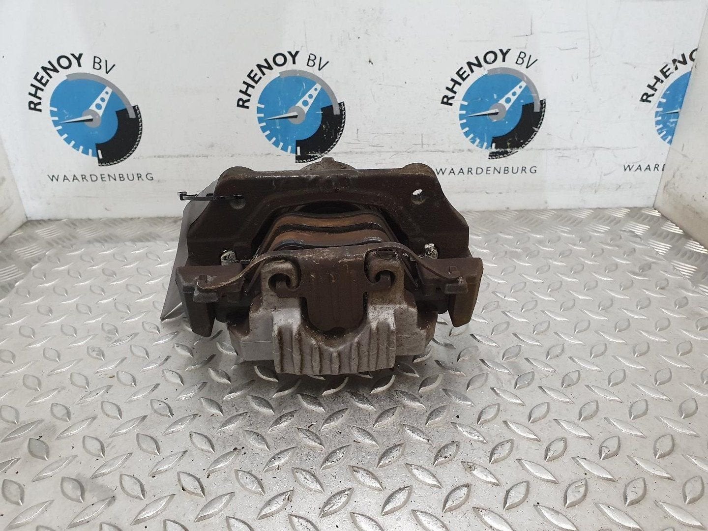 BMW 3 SERIES 325I DYNAMIC EXEC. E90 REM KLAUW 2005, Ophalen of Verzenden, Gebruikt, Stiba lid