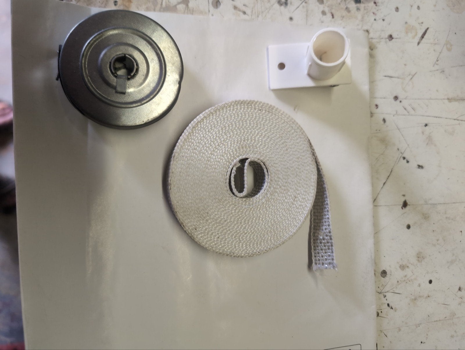 Nieuwe rolluik onderdelen:, Doe-het-zelf en Verbouw, Minder dan 100 cm, Wit, Nieuw, Ophalen of Verzenden