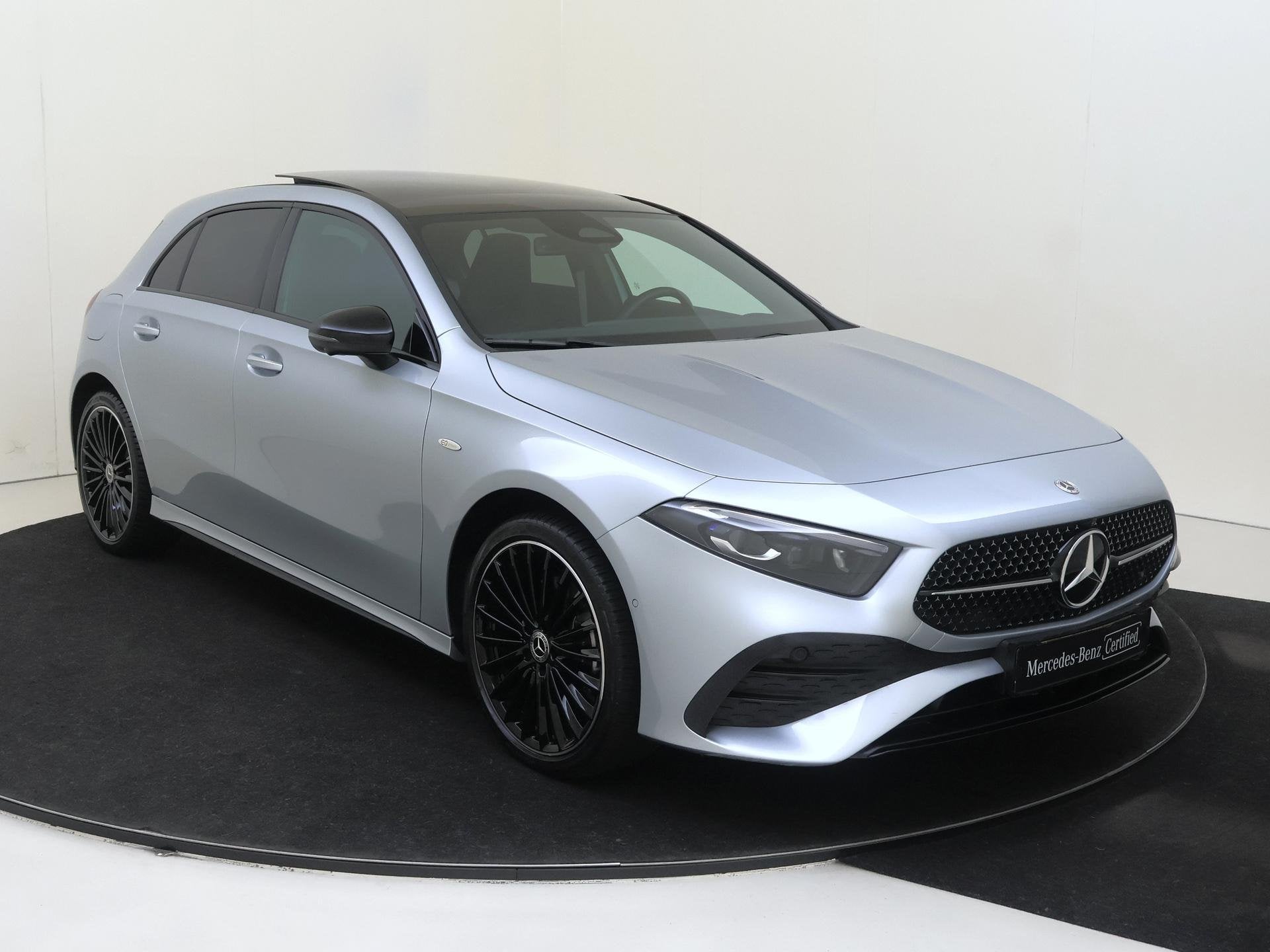Mercedes-Benz A-klasse 250 e Business Solution AMG / Panarom, Auto's, Mercedes-Benz, Gebruikt, 4 cilinders, Bedrijf, Automatische klimaatregeling