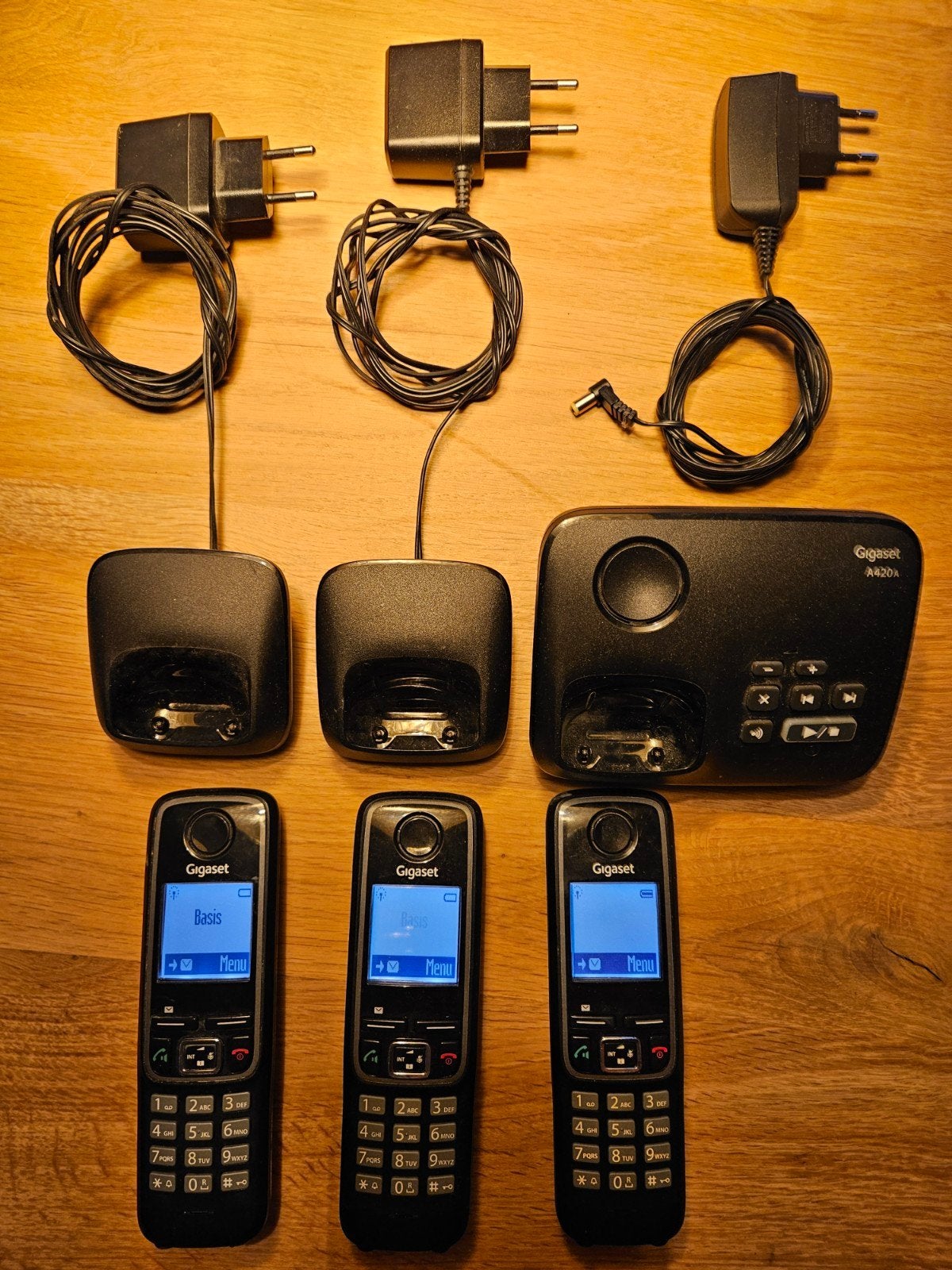 Siemens Gigaset A420a trio set telefoons, Telecommunicatie, Ophalen of Verzenden, Zo goed als nieuw, 3 handsets, Stralingsarm