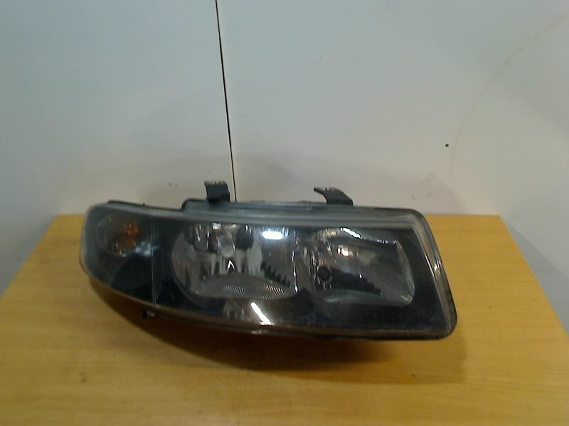 Koplamp Rechts Seat Leon (1M1) (2002-04/2005-09), Service@seat.de, Seat, Seat Deutschland GmbH, Gebruikt
