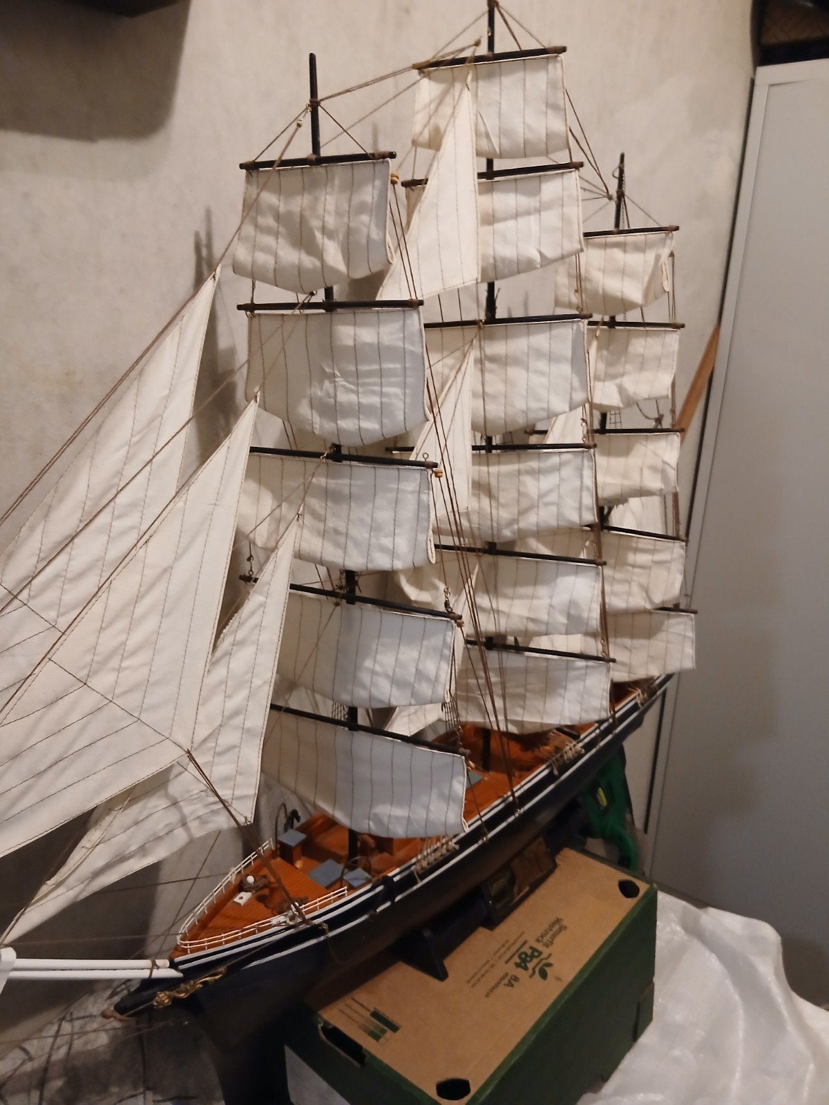 Zeilschip T Klipper cutty sark, Hobby en Vrije tijd, Modelbouw | Boten en Schepen, Ophalen
