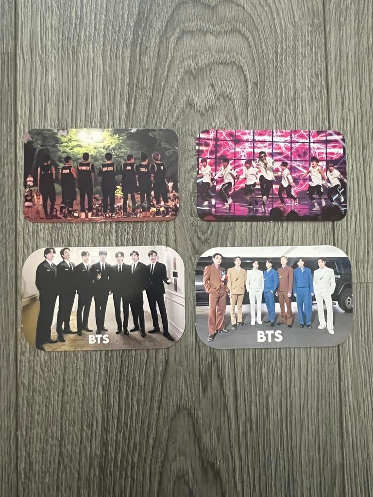 Kpop dubbelzijdige pcs, Ophalen of Verzenden, Overige figuren, Zo goed als nieuw, Plaatje, Poster of Sticker