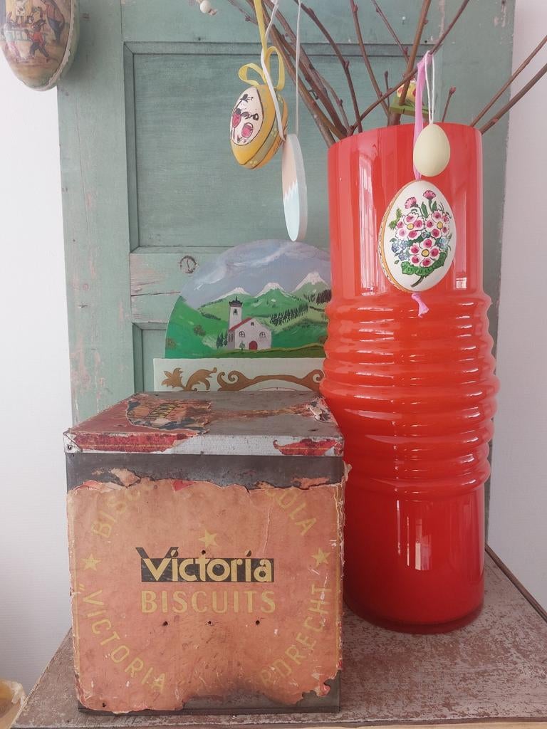 Vintage Victoria Biscuits blik - Antiek reclame object, Ophalen of Verzenden, Gebruikt, Reclamebord