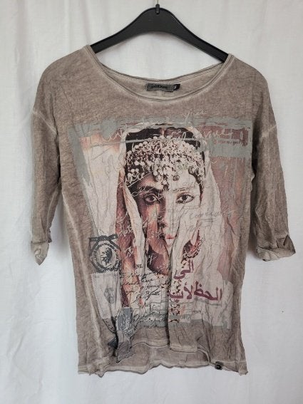 Gaaf katoenen meiden t-shirt mt 140 merk Moscow, Meisje, ., Ophalen of Verzenden, Zo goed als nieuw