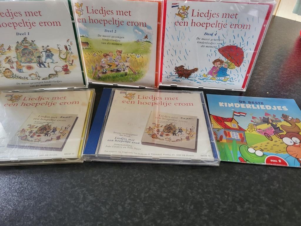 Liedjes met een hoepeltje erom & De Beste Kinderliedjes CD's, Ophalen of Verzenden, Gebruikt, Muziek, 6 tot 9 jaar