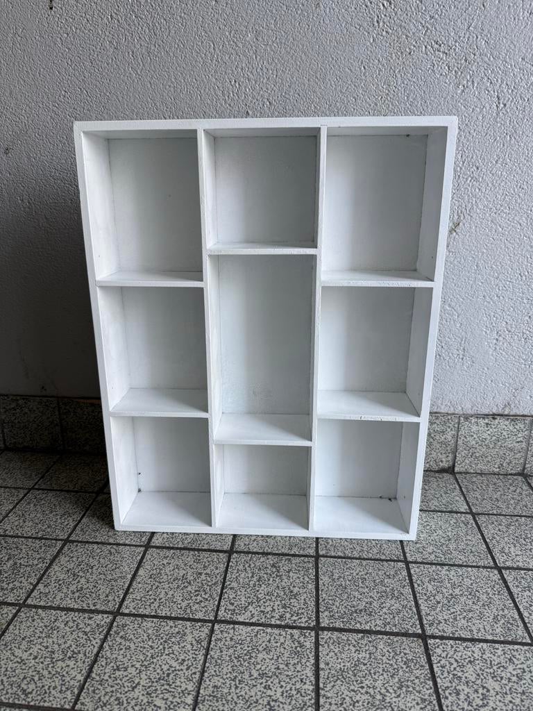 Wit houten vakkenkastje - decoratief en praktisch, Met plank(en), Minder dan 50 cm, Gebruikt, Ophalen of Verzenden