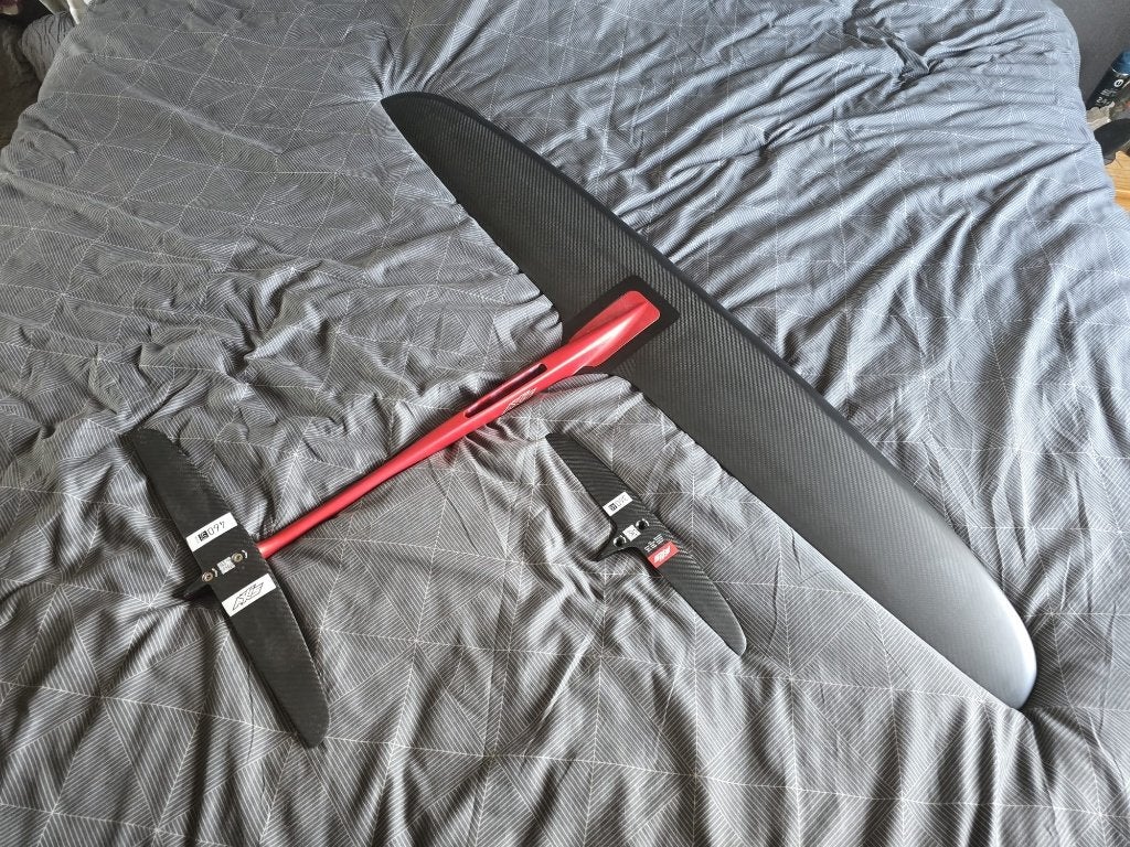 Pumpfoil Axis 1310 met fuselage en 2x stabilizer, Watersport en Boten, Ophalen of Verzenden, Zo goed als nieuw, Wingsurf-hydrofoil