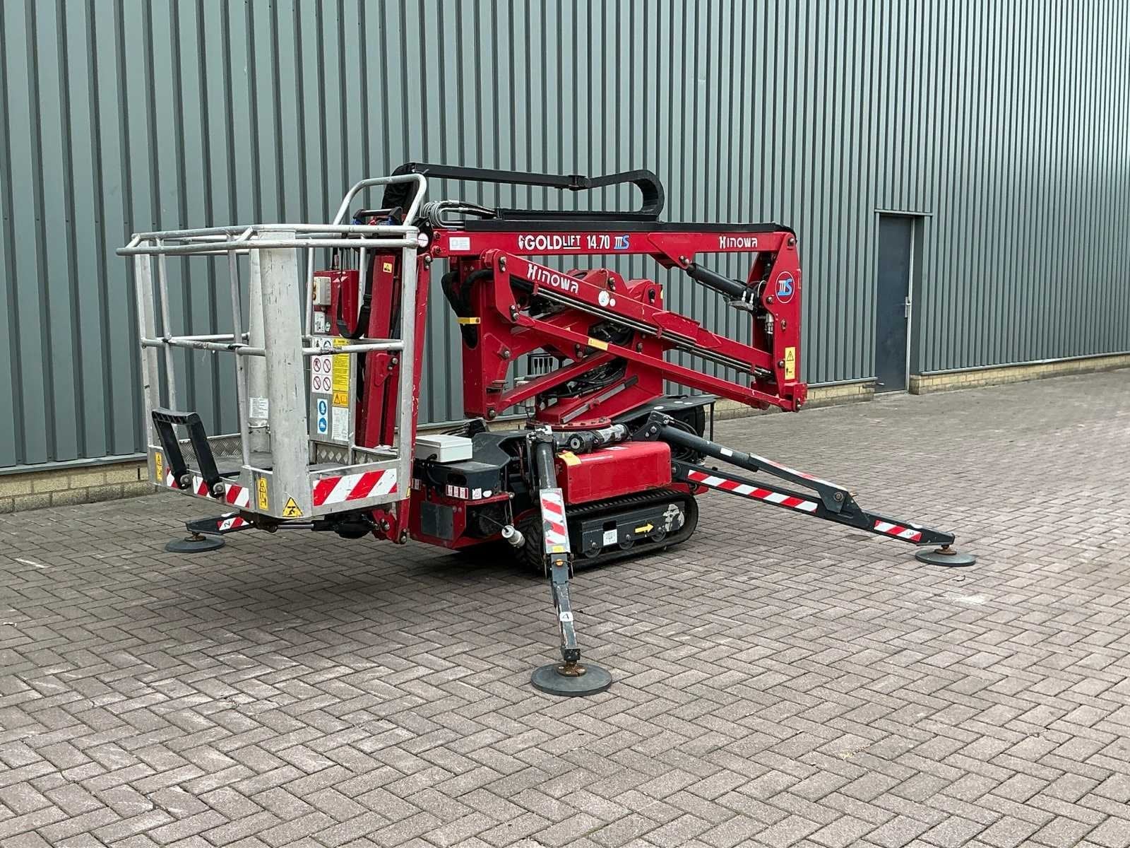 2012 Hinowa Goldlift 14.70 IIIS Spinhoogwerker, Zakelijke goederen