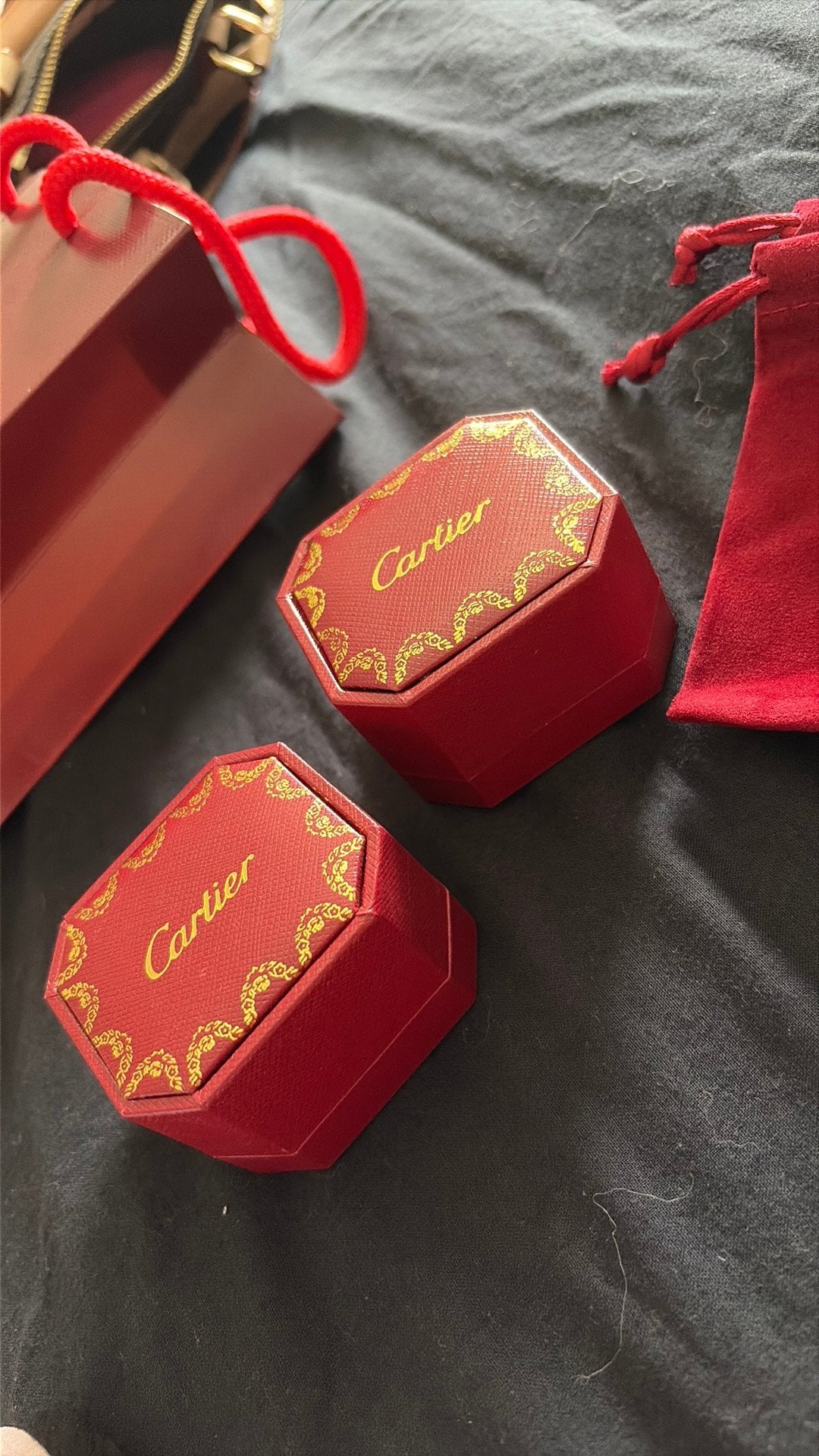 1 op 1 cartier dozen, Ophalen, Zo goed als nieuw, Knuffel of Figuurtje
