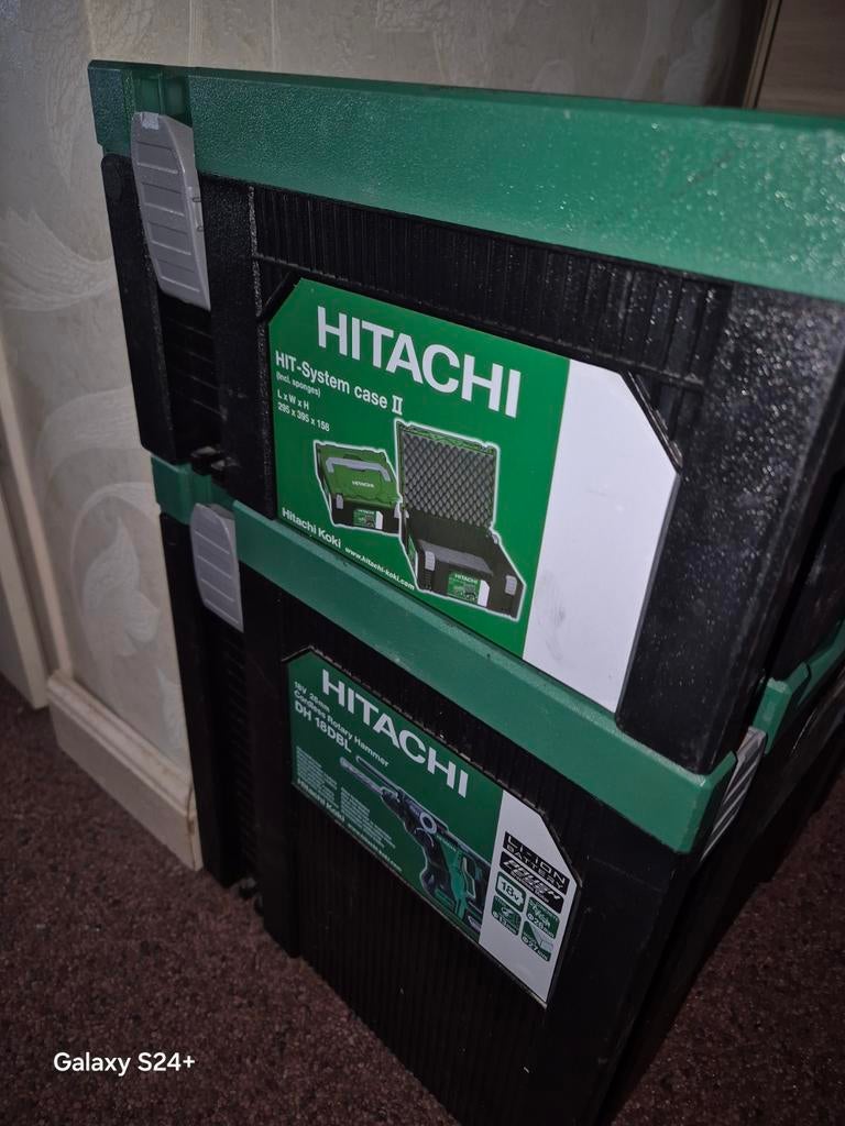 Hikoki boormachine met stofafzuiging DH18DBL, Ophalen of Verzenden, Nieuw, Boormachine