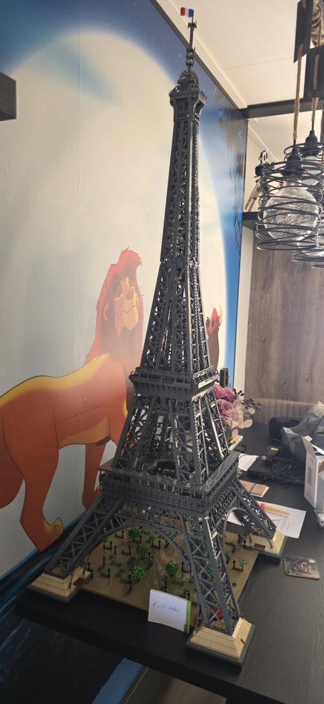 LEGO Eiffel Tower 10307, Niet ingevuld, Niet ingevuld, Niet ingevuld