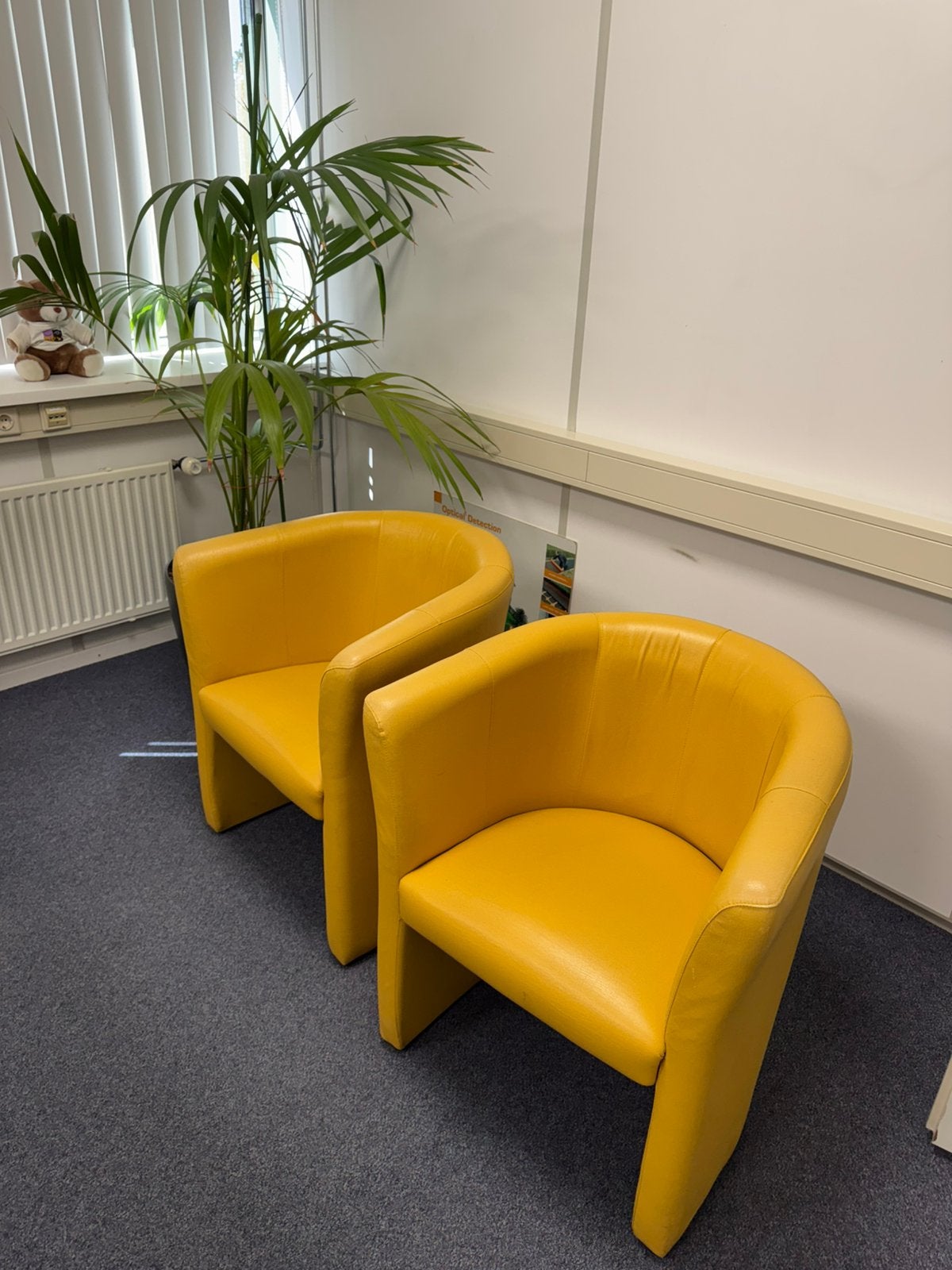2 leren Fauteuils, Ophalen, Zo goed als nieuw, 75 tot 100 cm, 50 tot 75 cm