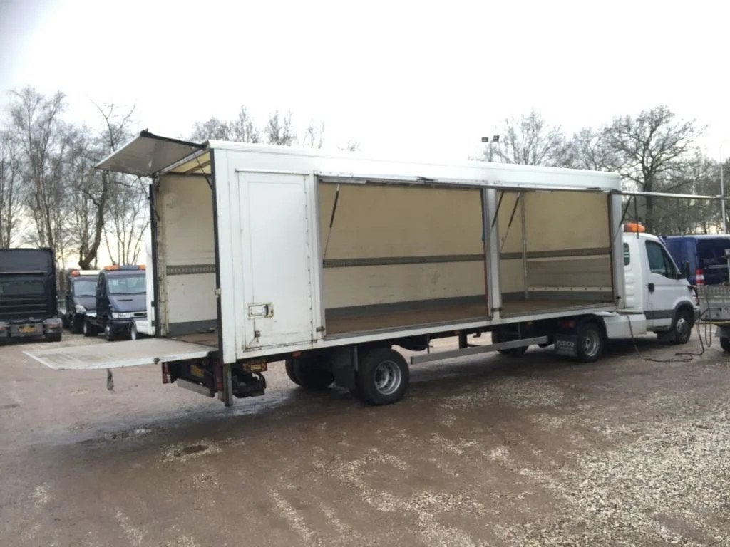 VELDHUIZEN be oplegger gesloten met laadklep 750 kg, Auto's, Overige brandstoffen, Origineel Nederlands, Bedrijf, Aanhangers en Opleggers