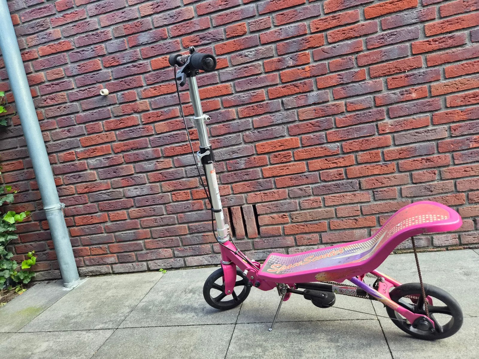 Roze Space Scooter X580 - Gebruikt maar in prima staat, Fietsen en Brommers, Ophalen, Gebruikt, Overige typen