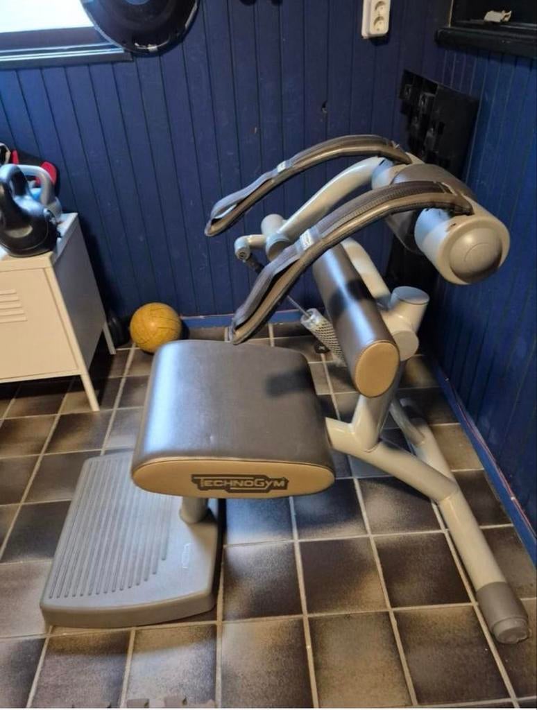 Technogym buikspierapparaat brengen sixpack, Ophalen, Gebruikt, Buik, Overige typen