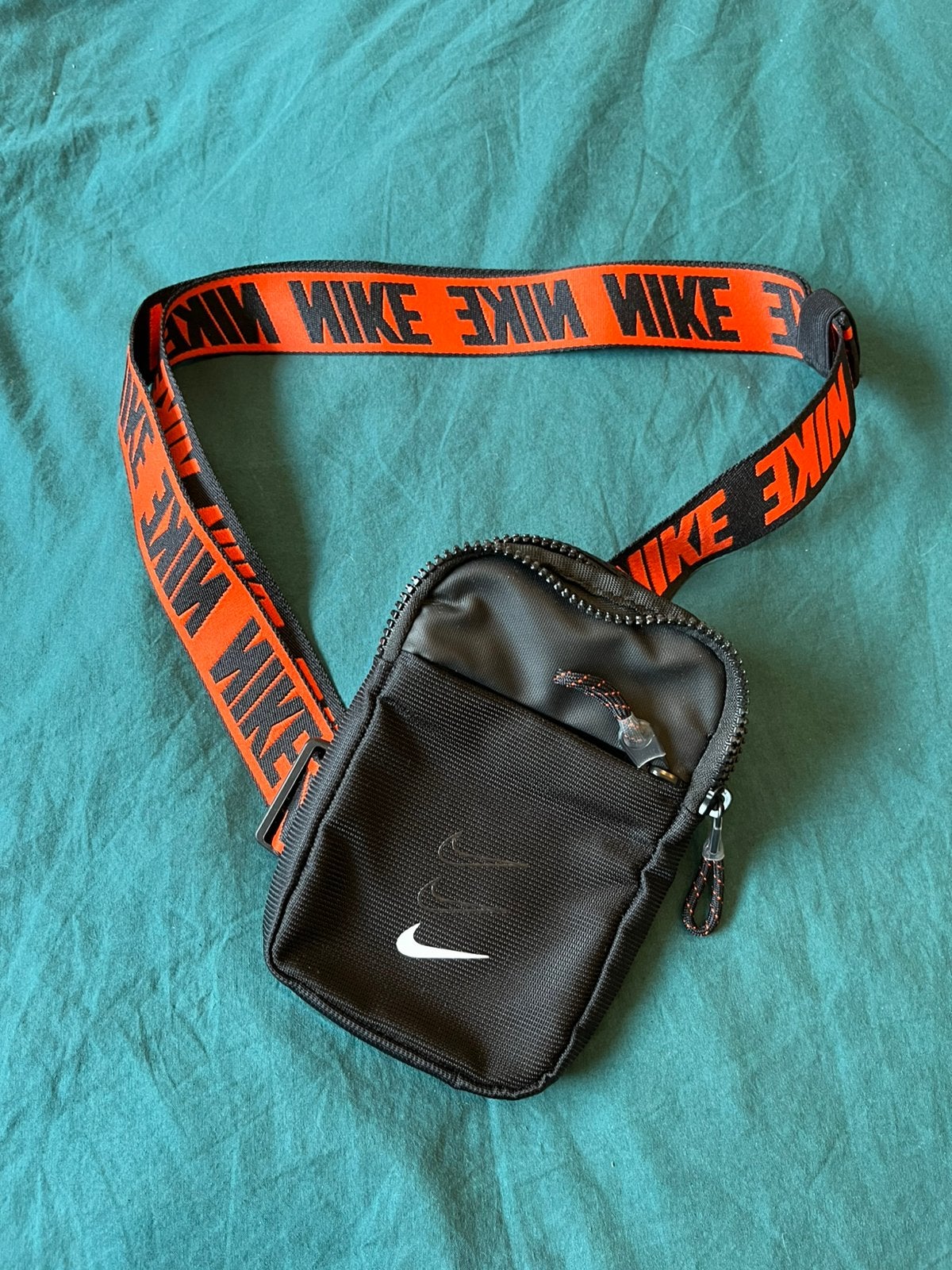 Nike tas, Sieraden, Tassen en Uiterlijk, Ophalen of Verzenden, Zo goed als nieuw, Zwart