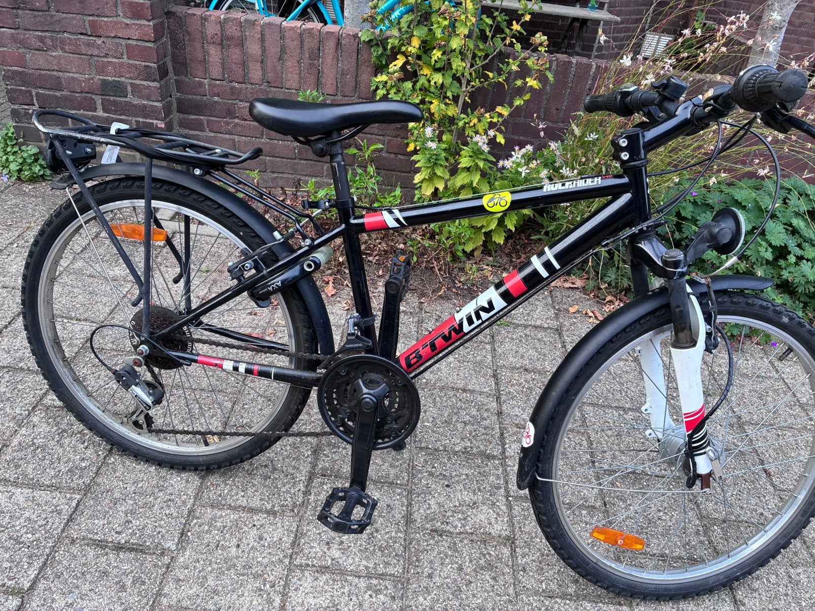 B’twin fiets zwart 26inch, Fietsen en Brommers, Ophalen of Verzenden, Zo goed als nieuw, 26 inch of meer, Versnellingen