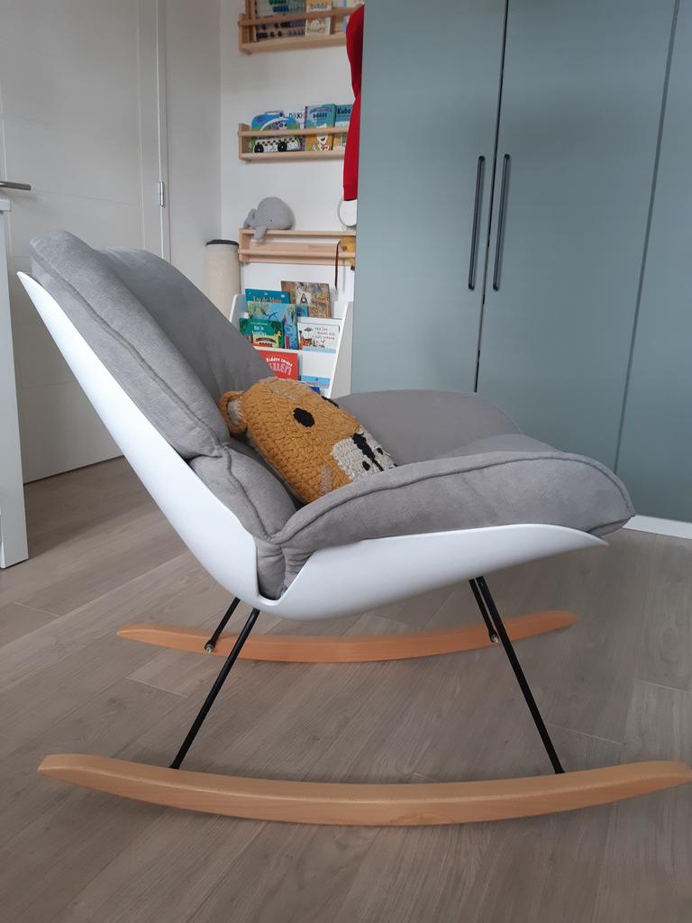 Childhome schommelstoel (rocking lounge chair), Ophalen, Zo goed als nieuw, Stoel