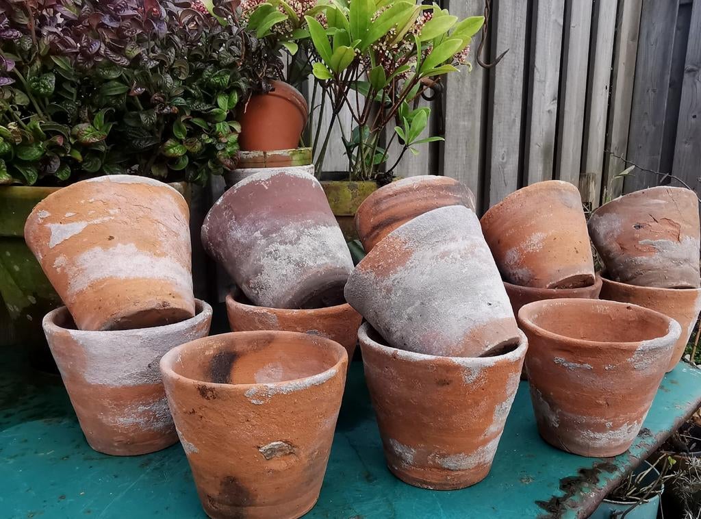 Antieke bloempotjes v n Belgische kweker handgemaakt Miekje, Tuin en Terras, Bloempotten, Ophalen, ., Rond, .