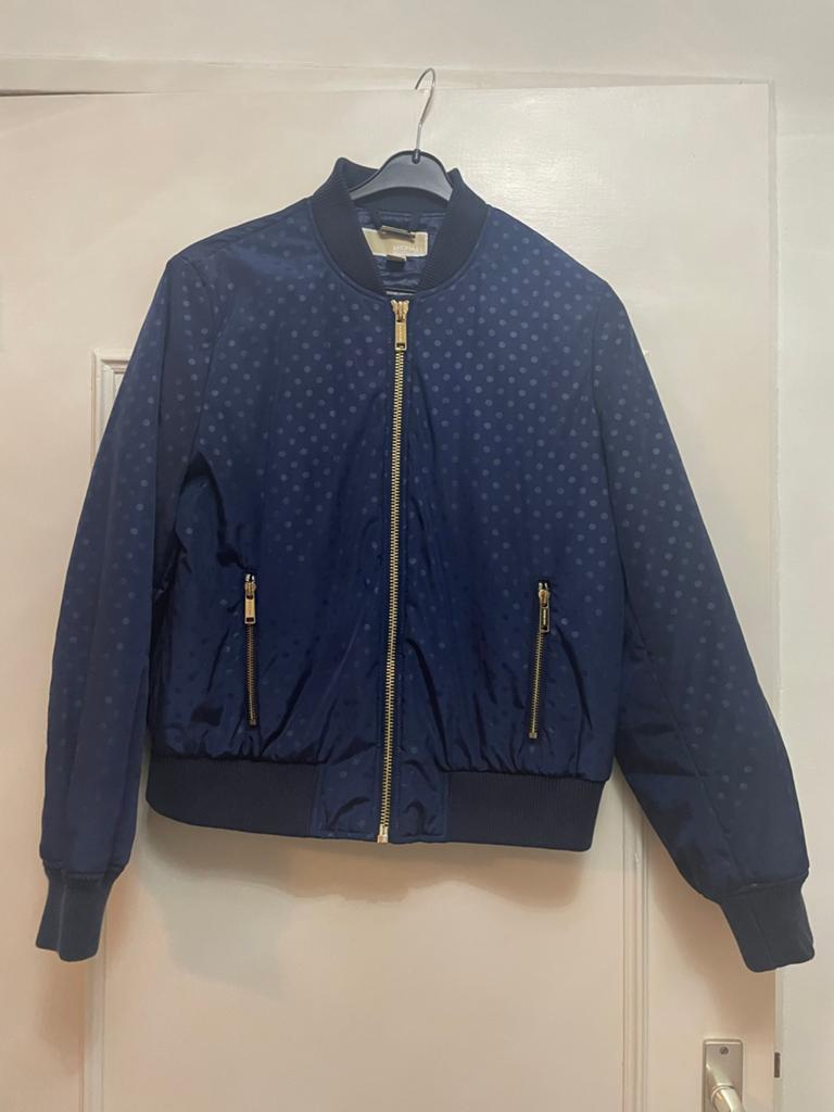 Blauwe Michael Kors Jas Maat M met Stippen, Ophalen of Verzenden, Zo goed als nieuw, Maat 38/40 (M), Blauw