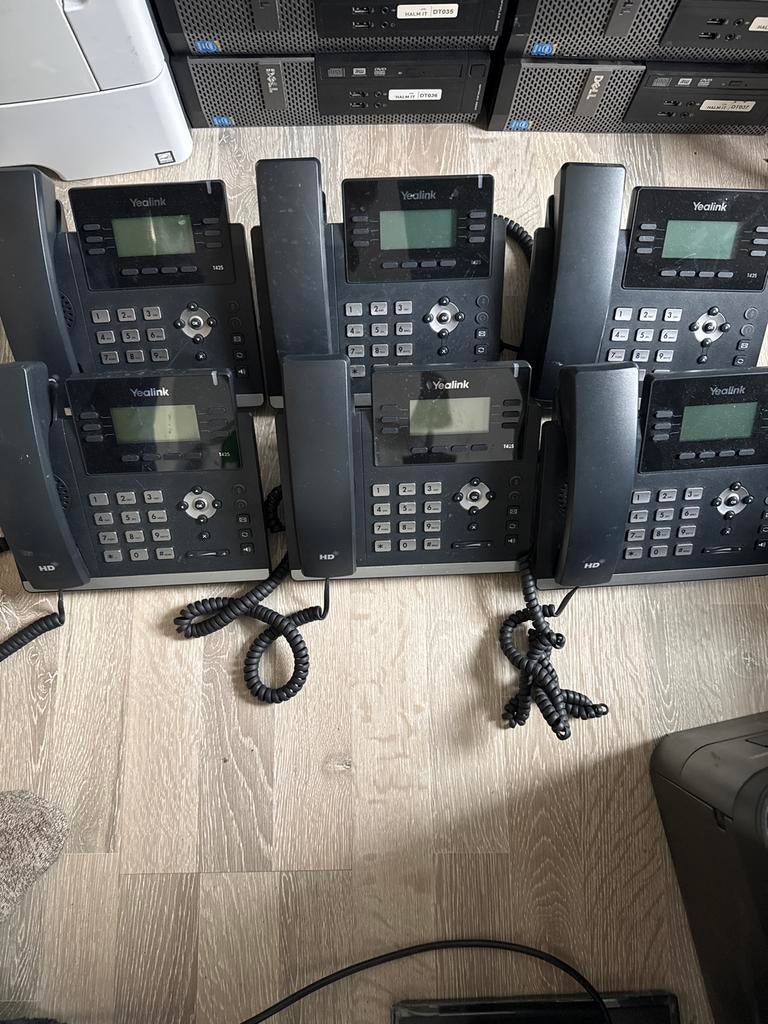 10x Yealink T42S VoIP Telefoons - Zakelijke Communicatie, Ophalen of Verzenden, Gebruikt, 4 handsets of meer