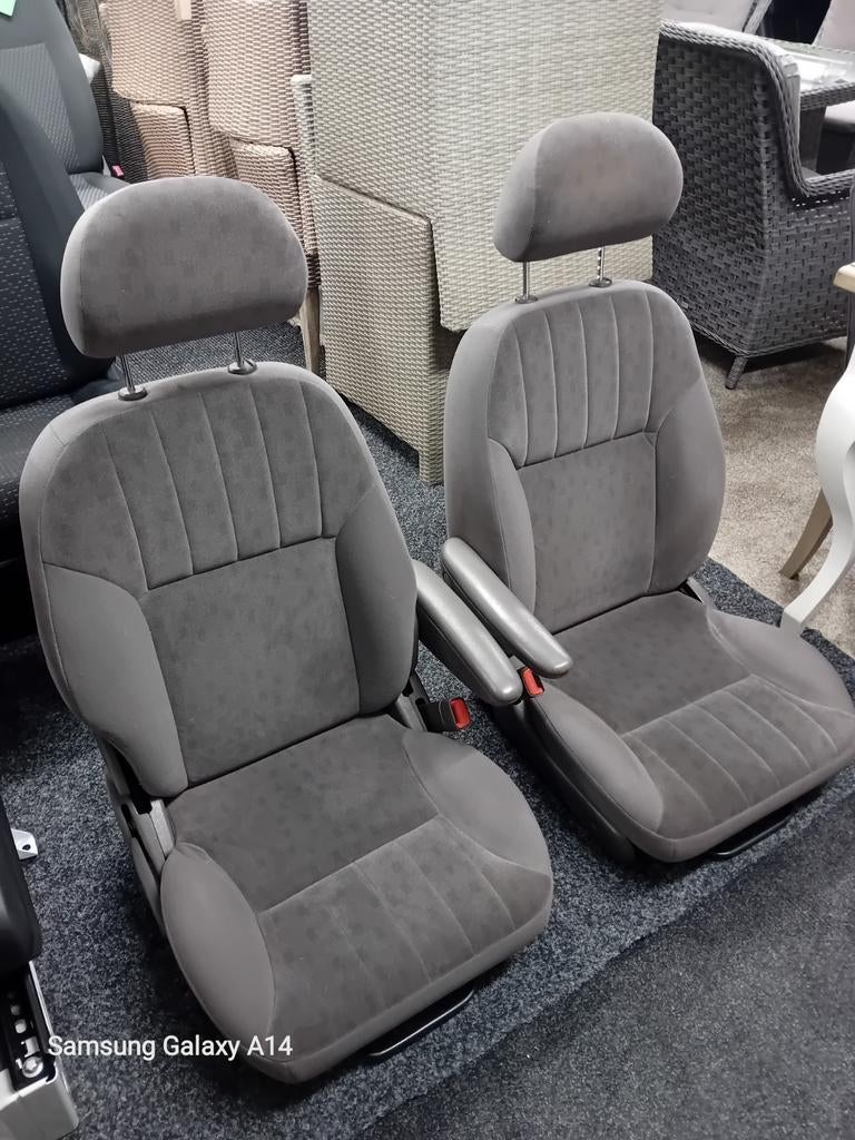 Fiat ducato stoelen 1992 -2006 met armleggers, Auto-onderdelen, Interieur en Bekleding, Ophalen, Renault