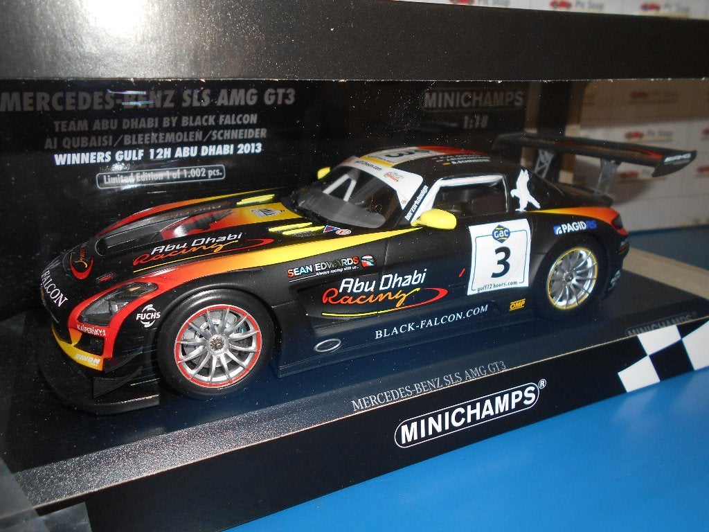 Mercedes-Benz SLS AMG GT3 #3 12H Abu Dhabi 2013  Minichamps, Ophalen of Verzenden, Zo goed als nieuw, Auto, MiniChamps