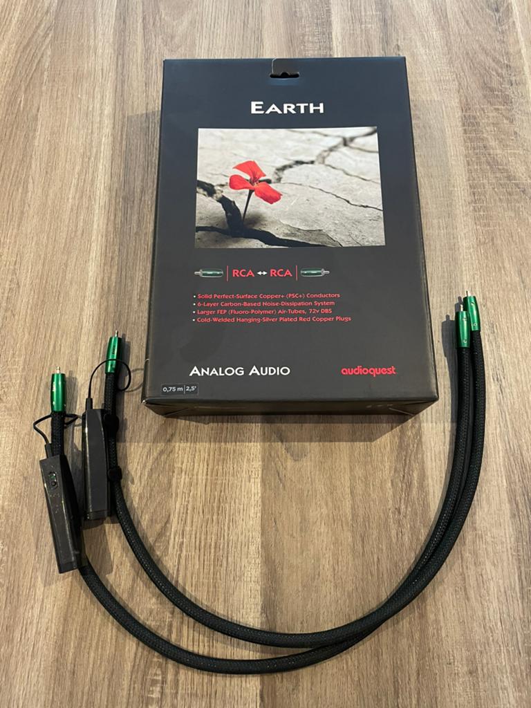Audioquest Earth rca Level-X, Ophalen of Verzenden, Zo goed als nieuw, Minder dan 2 meter, Interlink-kabel