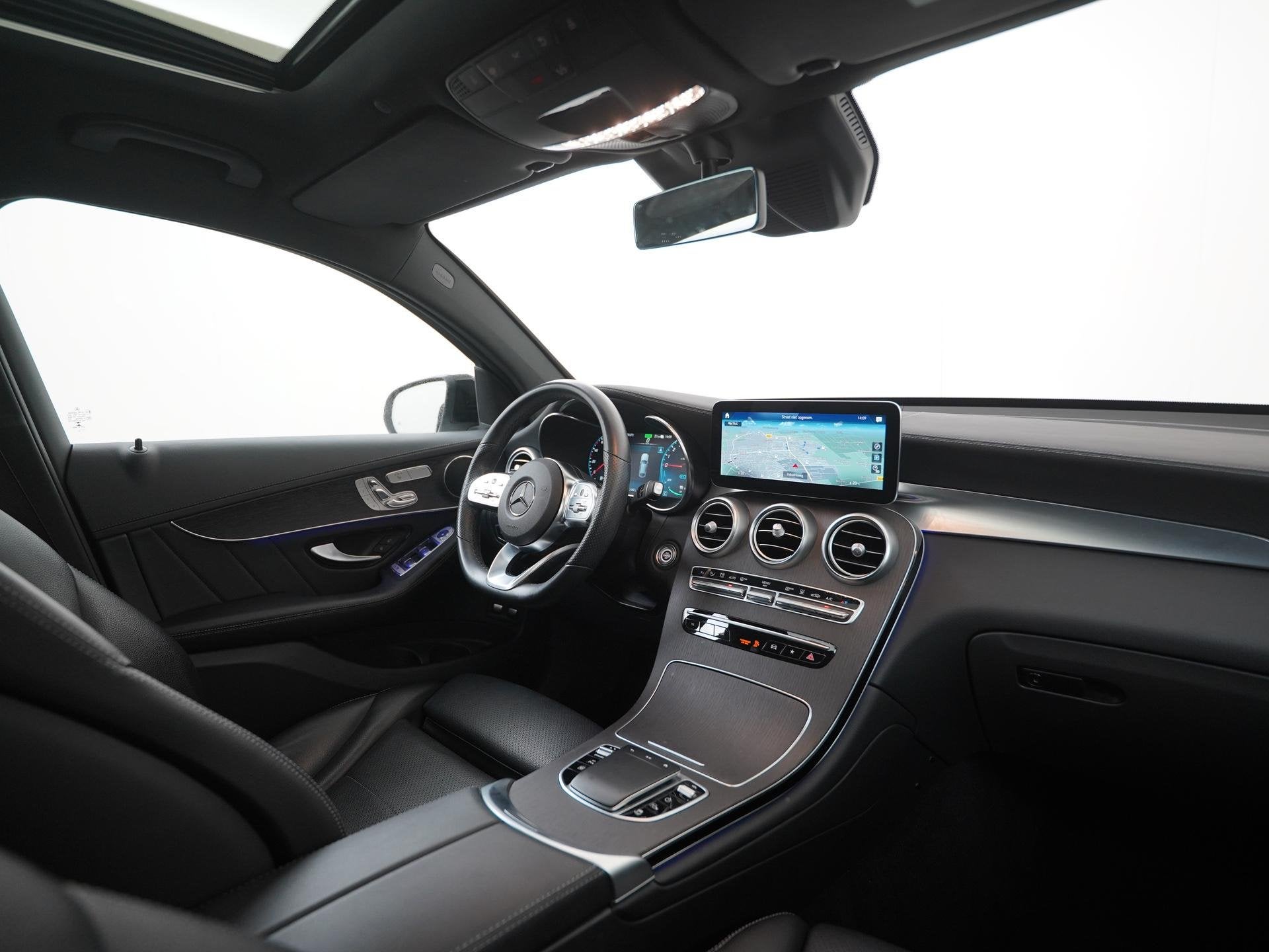 Mercedes-Benz GLC-klasse Coupé 300e 4MATIC AMG Night | Schu, Auto's, Automaat, Gebruikt, 4 cilinders, 320 pk
