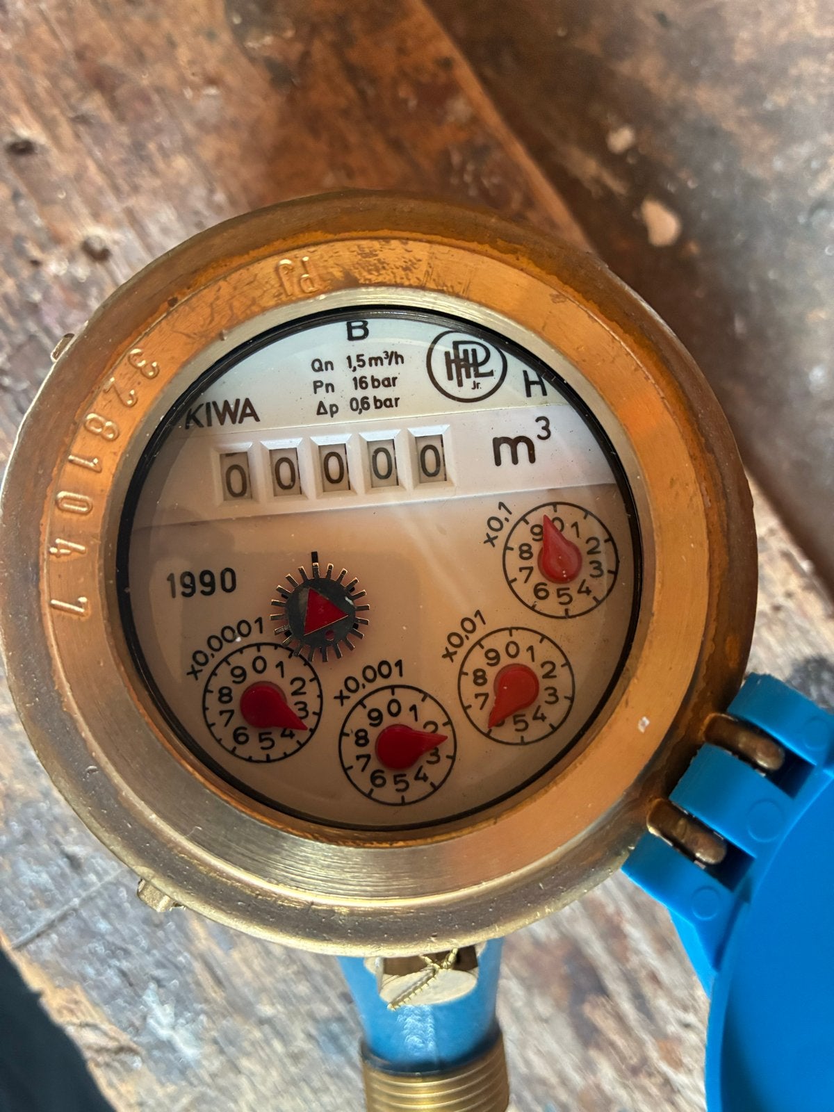 Pipersberg watermeter 1990 messing, KIWA-keur Qn 1,5 m³/u, Ophalen, Druk