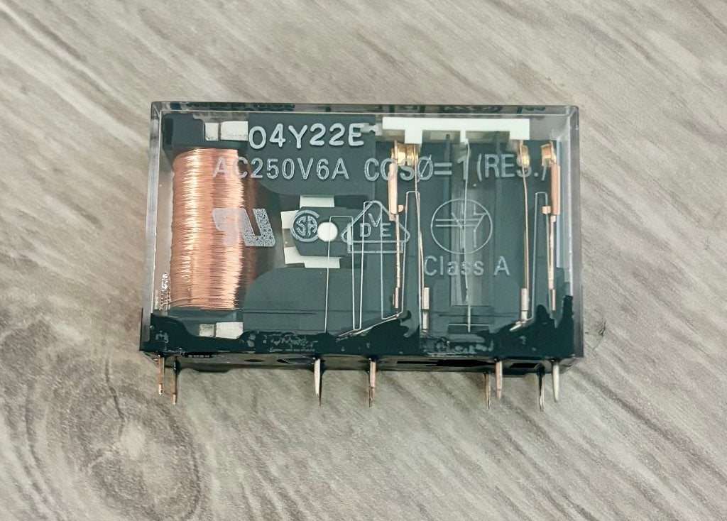 OMRON - Relais - G7SA-2A2B DC24, Hobby en Vrije tijd, Ophalen of Verzenden, Nieuw