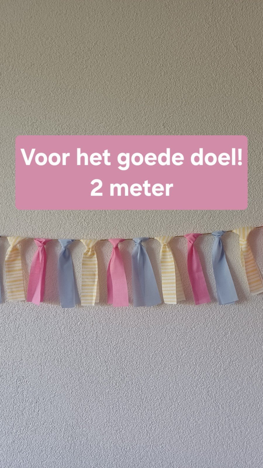 Stoffen linten slinger 2m geel, roze en blauw (goed doel), Ophalen of Verzenden, Nieuw, Versiering, Geboorte of Huwelijk