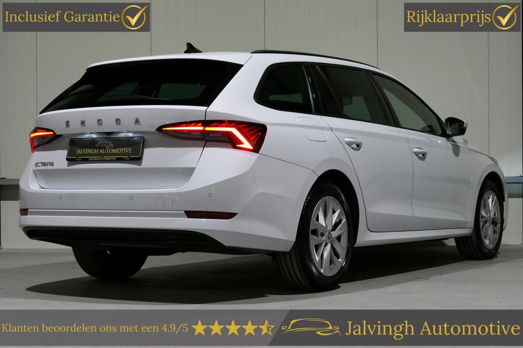 Skoda Octavia Combi 1.0 TSI Business Edition |Camera|2x PDC|, Stof, Gebruikt, Met garantie (alle), Wit