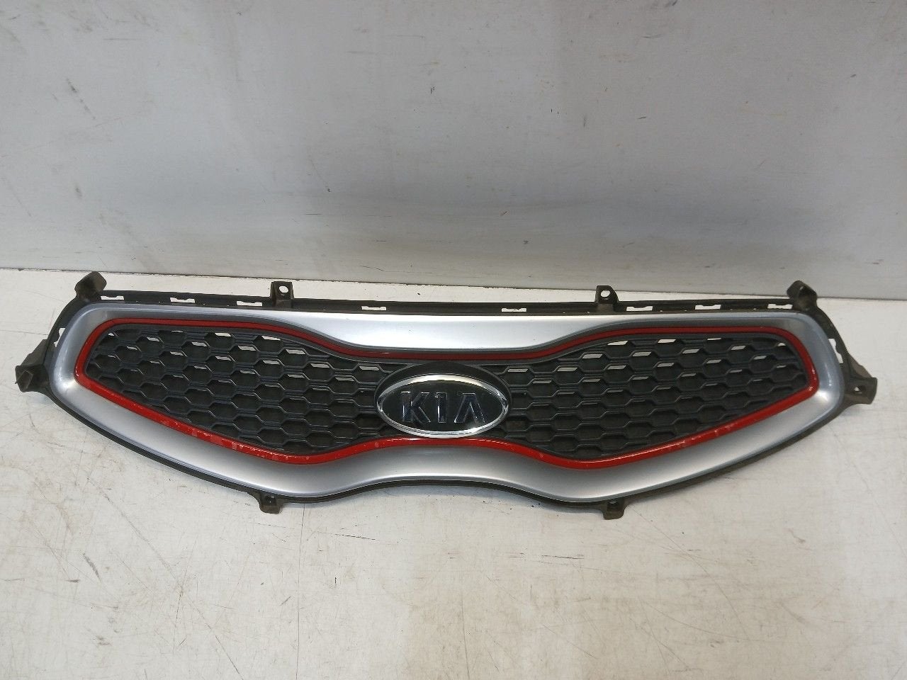 Grille Kia Picanto, Auto-onderdelen, Overige Auto-onderdelen, Onderdelen@venauto.nl, Van der Ven Autorecycling B.V., Ettenseweg 76, 4706 PB Roosendaal, The Netherlands