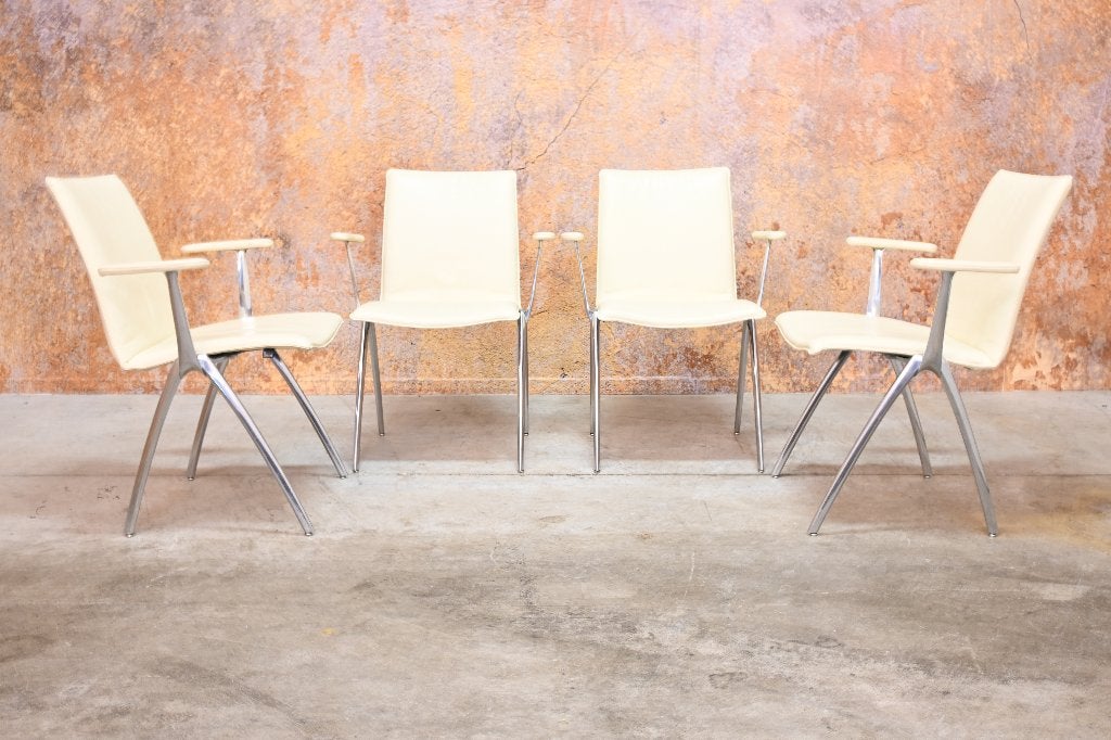 ZGANieuw 4 cremekleurige leren Leolux Natello design stoelen, Huis en Inrichting, Stoelen, Leolux, Leolux, Wit, Ophalen of Verzenden