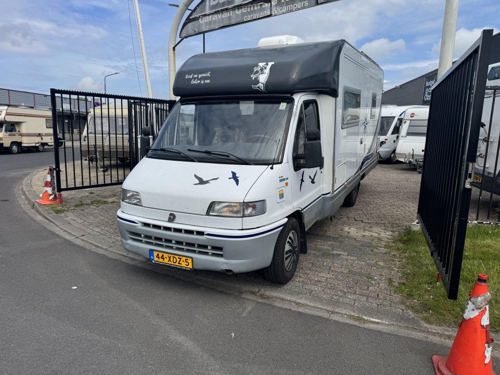 Caravans And Camping Dethleffs