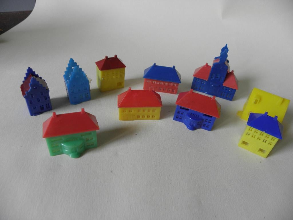 kleine plastic huisjes, Ophalen of Verzenden, Zo goed als nieuw, Overige onderwerpen