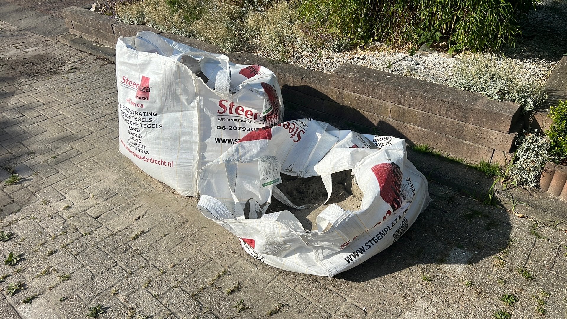 Ophoogzand en drainagezand, Ophalen, Nieuw, Ophoogzand