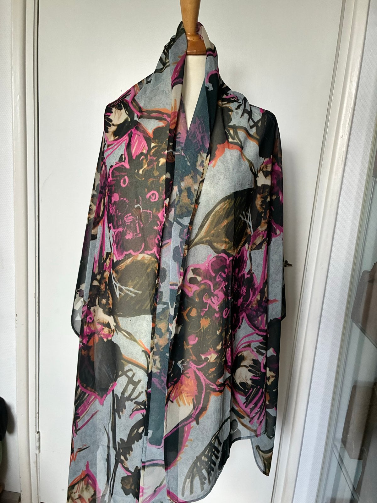 Airfield Sjaal met Bloemenprint, Ophalen of Verzenden, Zo goed als nieuw, Maat 46/48 (XL) of groter, Sjaal